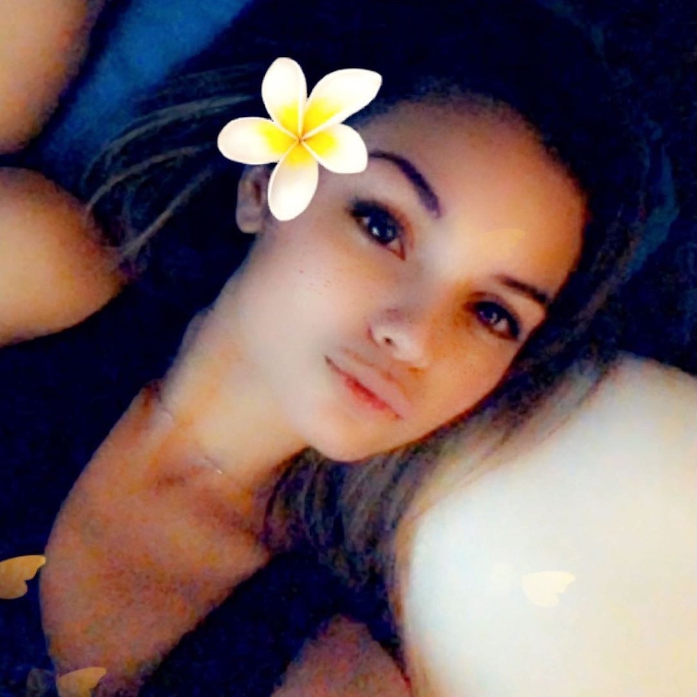 Meet your Posher, Connie